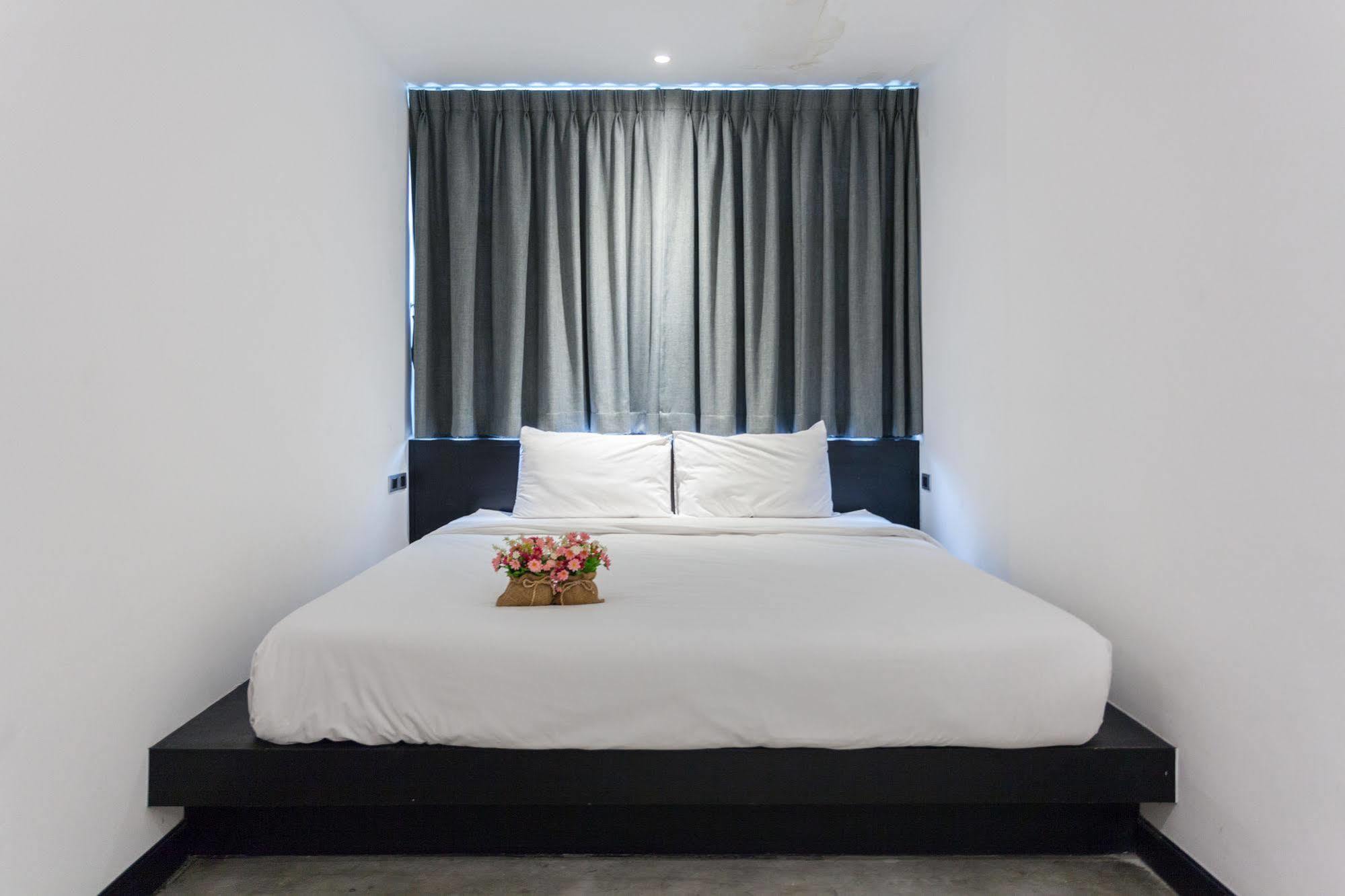 Patong Islanda Boutique Hotel מראה חיצוני תמונה